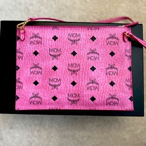 New MCM pink shoulder bag, rem